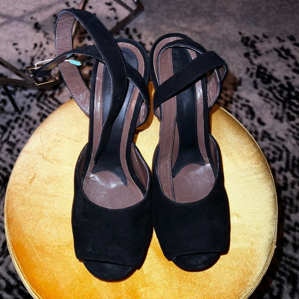 Elegant Black Women's Sandals